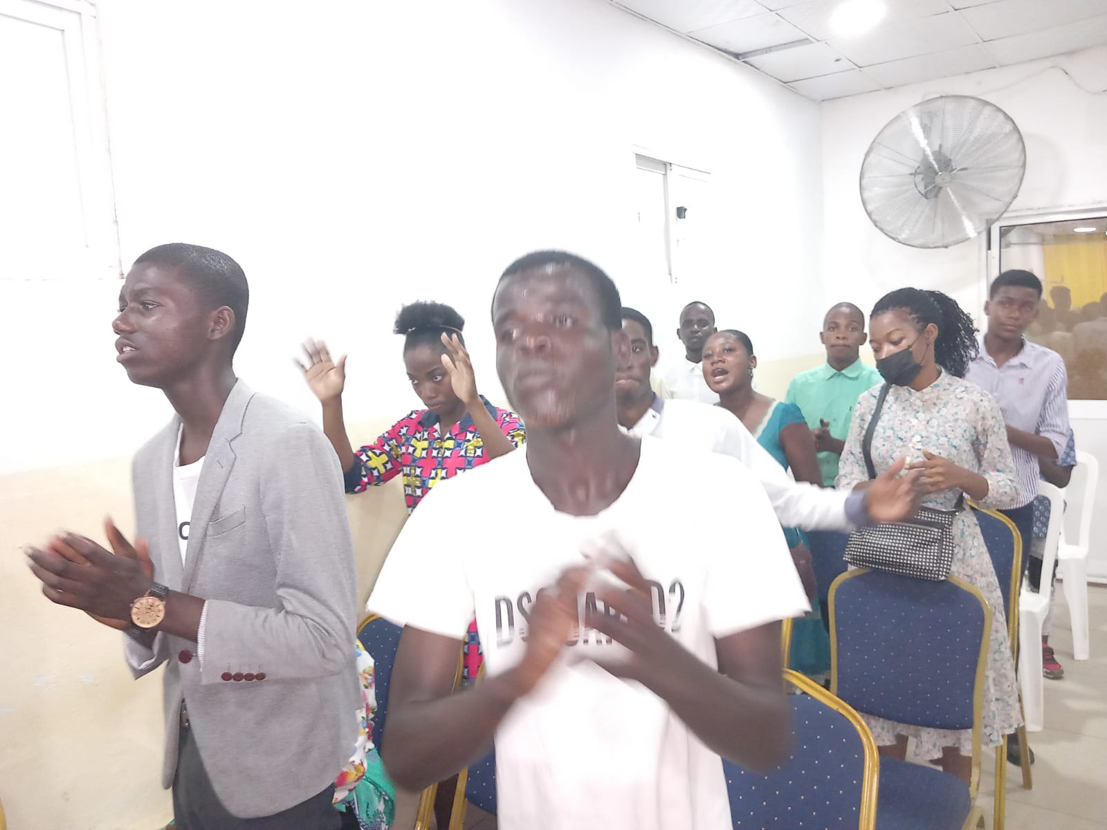 culto da juventude 5